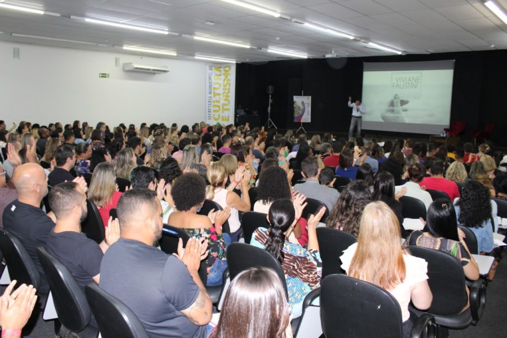 da0f3407-79f3-484c-9cfc-523f8d8ac30f