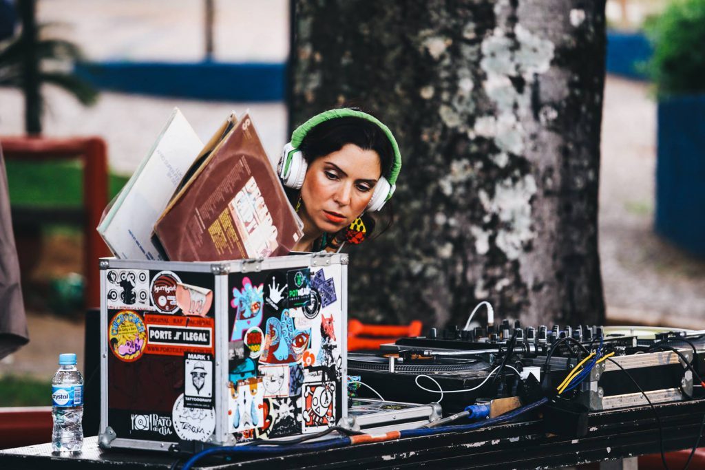 56645024_1271480526325931_1252153339546697728_n-1024x683